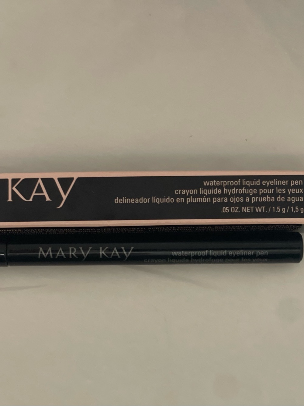 Mary Kay Waterproof Liquid Eyeliner Pen - Black